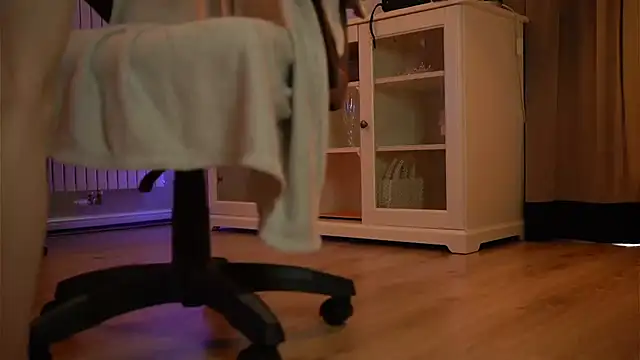 Your_Nicolett's Live XXX Chat