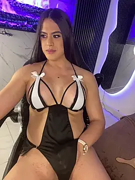 Chat XXX en directo de Naughtysofiaa