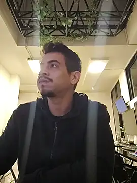 Juann-cock: απευθείας συνομιλία ΧΧΧ