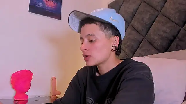 _Eternal_ élő XXX-chatje