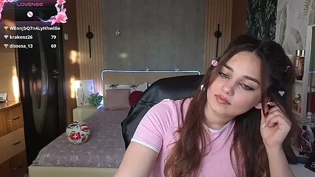 KatarinaHeaven live XXX chat