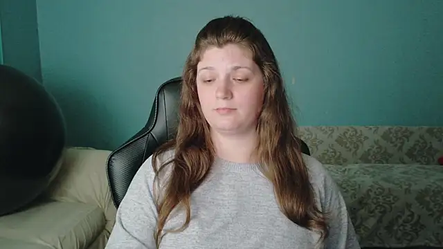 XXX chat uživo modela TreeJeanne