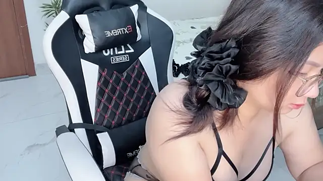 Chat XXX en directo de Ni-Ni_2K
