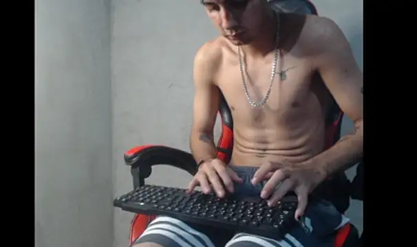 Chat XXX en directo de Garu_hot19