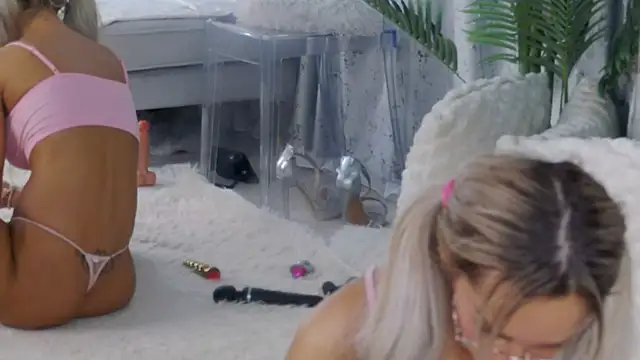 IsabelleEthan – Naživo XXX chat