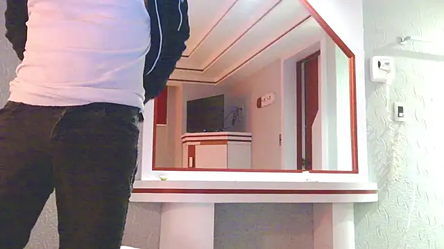Latinopervs 现场XXX聊天