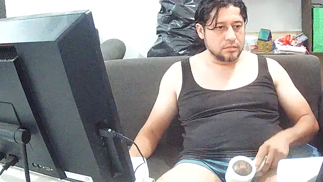 Chat +18 de simpatico1000 ao vivo