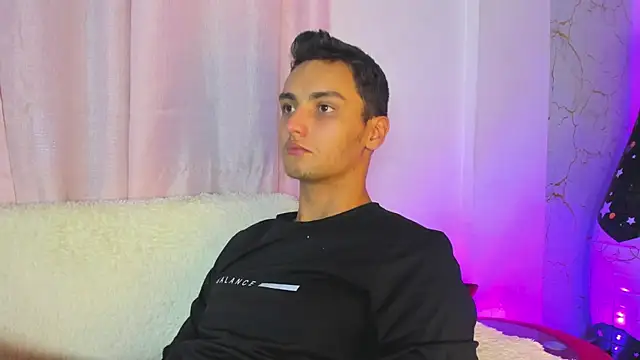 andrewevans46 – Naživo XXX chat
