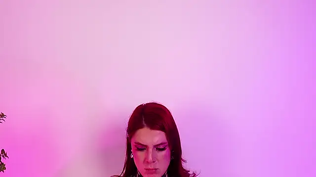 mystikdollx's Live XXX Chat