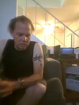 yourMasterisBored's Live XXX Chat
