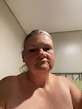 Roxie6989's Live XXX Chat