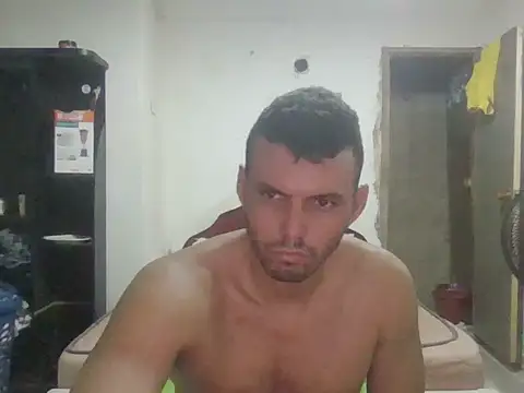 andres_12ad's Live XXX Chat