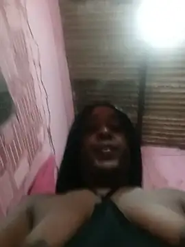Chat XXX en directo de Hellentrans24