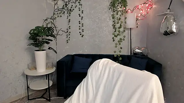 Elira_Vane's Live XXX Chat