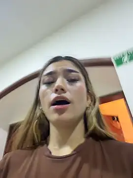 Arianavillada's Live XXX Chat