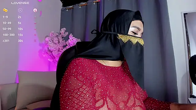 Chat +18 de Nermin_aziz ao vivo