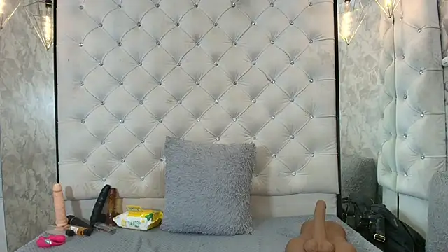 VALENTINA3x 现场XXX聊天