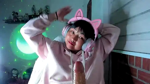 Shaddycute_ Chat XXX live