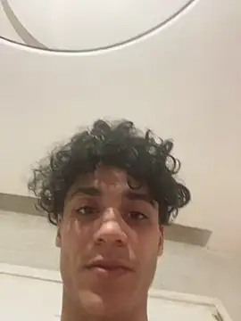 عرض كام --hot-boy--