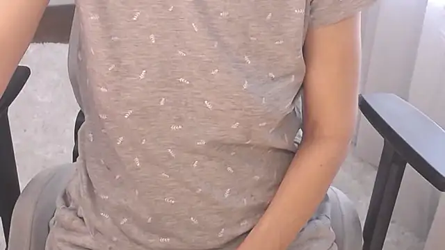 دردشة ms_Hot_milf الجنسية المباشرة