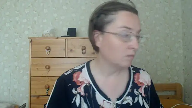 Smart_Rose's Live XXX Chat