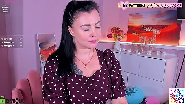 Monika_Martinezz Chat XXX in diretta