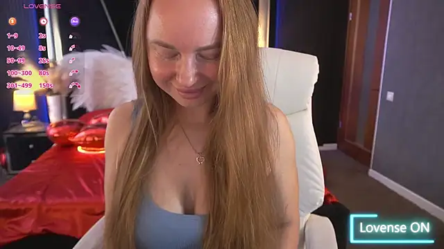 Chat XXX en directo de MiaRedFox