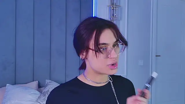 Chat XXX en directo de VioletAsh