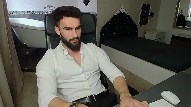 MicahLane's Live XXX Chat
