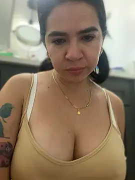 Gringo_XXX_Latina: онлайн-секс-чат