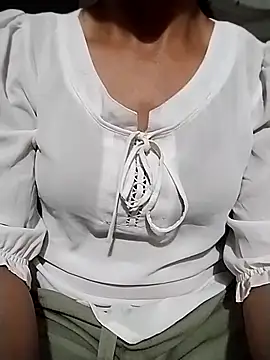 Helen-nn's Live XXX Chat