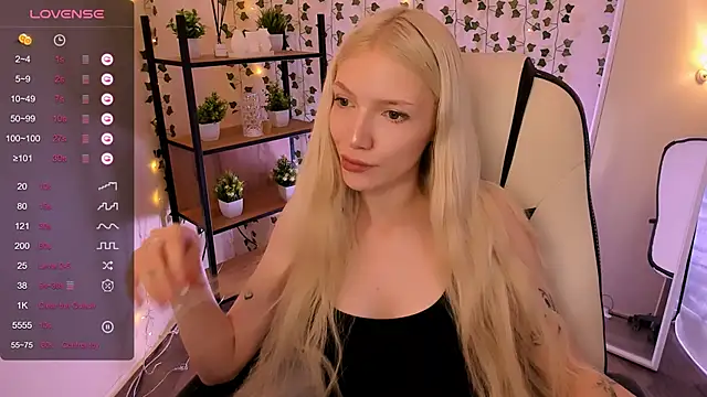 AnyaTaylor_'s Live XXX Chat