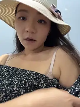 xiaochengzi505's Live XXX Chat