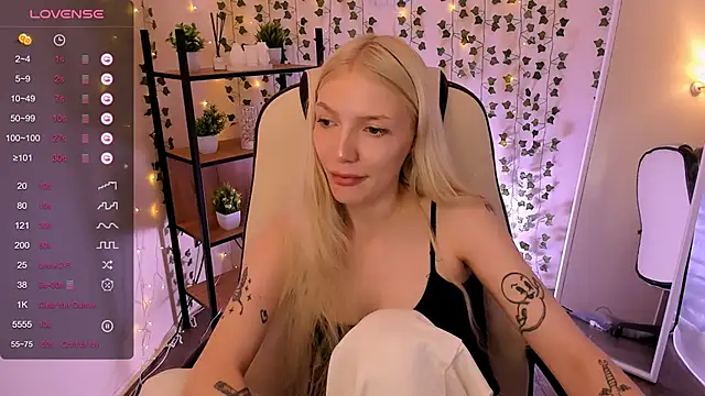 AnyaTaylor_ 现场XXX聊天