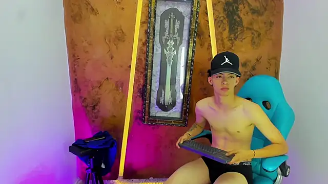 Онлайн чат XXX maxi_castro