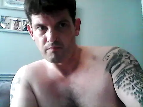 Hixxy_1025 – webcam-show