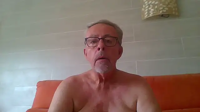 tuggy59 live XXX chat