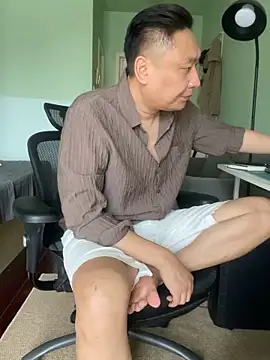 mrcake666 现场XXX聊天