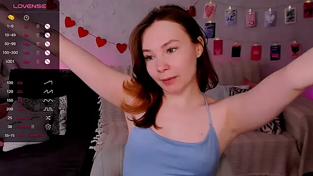 LanaBlu_'s Live XXX Chat