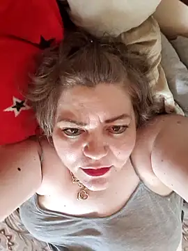 Онлайн чат XXX cindybbwsquirt