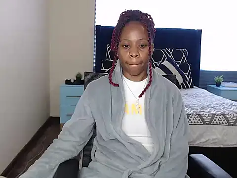 QUEENMANDYY Live XXX-chat