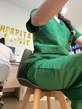 دردشة secretly_masturbating الجنسية المباشرة