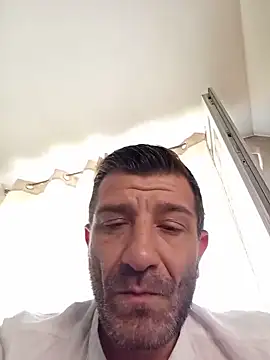 Alexdaniel89: απευθείας συνομιλία ΧΧΧ