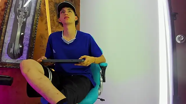 maxi_castro লাইভ XXX চ্যাট