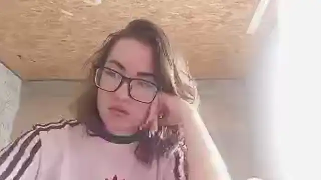 OliviaMoment's Live XXX Chat