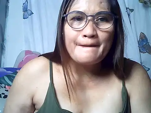 Amazing_Angel22: απευθείας συνομιλία ΧΧΧ