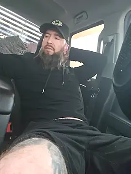 Živý XXX chat Beardedtattood