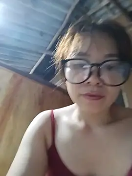 Biva11 Adlı Modelin Canlı XXX Sohbeti