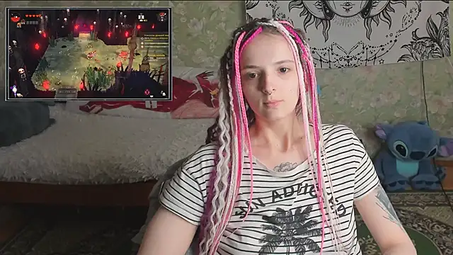 Chat +18 de Cutie_Adelia ao vivo