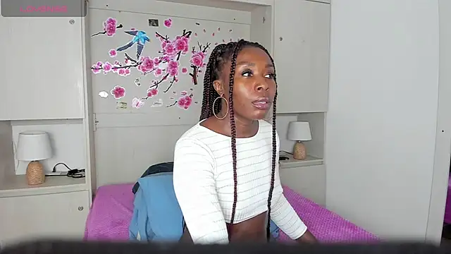 TaylorBloomn Live XXX chat